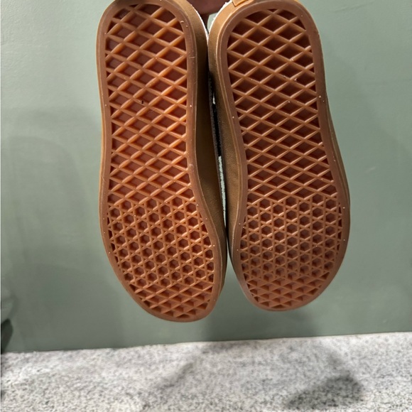 Vans sport low shoe marshmallow white (men’s 4.5 / women’s 6) worn once - Picture 8 of 10